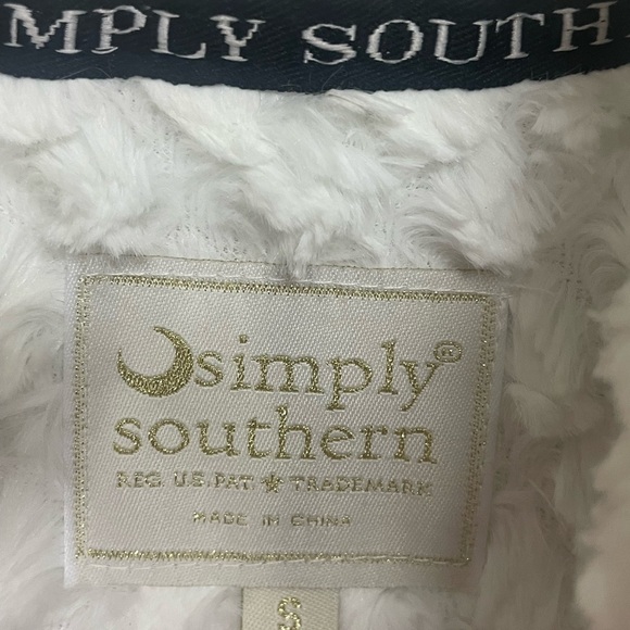 SIMPLY Southern Faux Fur Popcorn Puff 1/4 Zip Pullover Sweater, White, Small - Picture 8 of 9